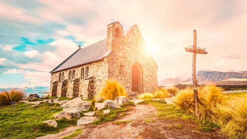 Outros Significados De Sonhar Com Igreja Pegando Fogo