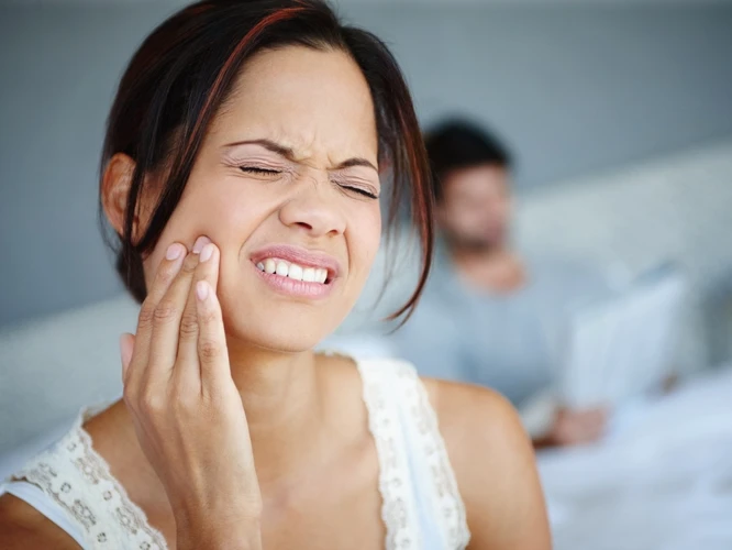 Sonhar Com Dentes Podres: O Que Isso Pode Significar?